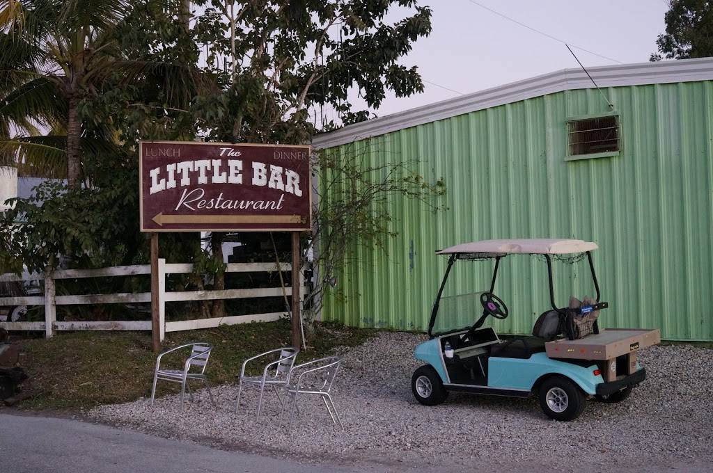 Little Bar Restaurant | restaurant | 205 Harbor Pl N, Goodland, FL 34140, USA | 2393945663 OR +1 239-394-5663