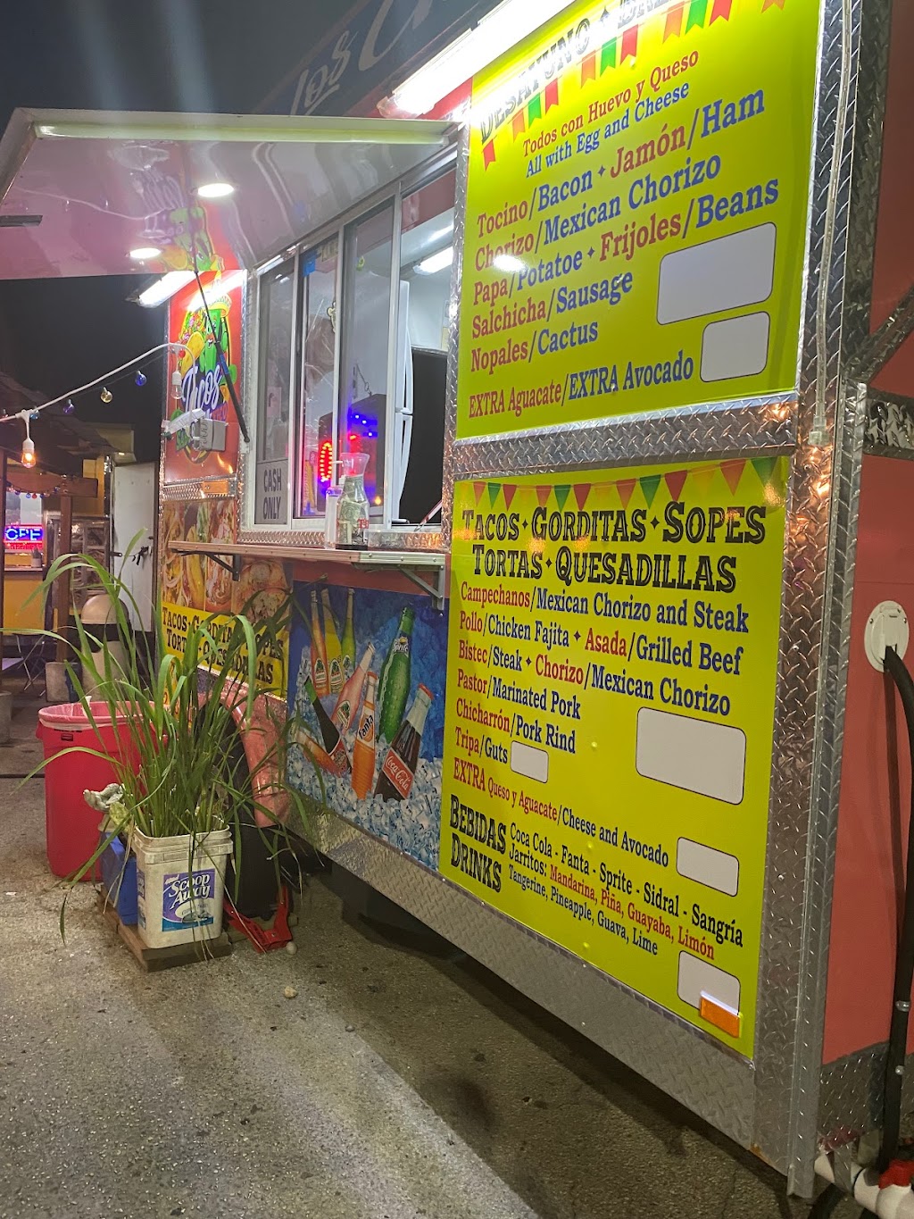 Taqueria Los Chokis | restaurant | 9433 Parkfield Dr, Austin, TX 78758, USA | 5126213451 OR +1 512-621-3451