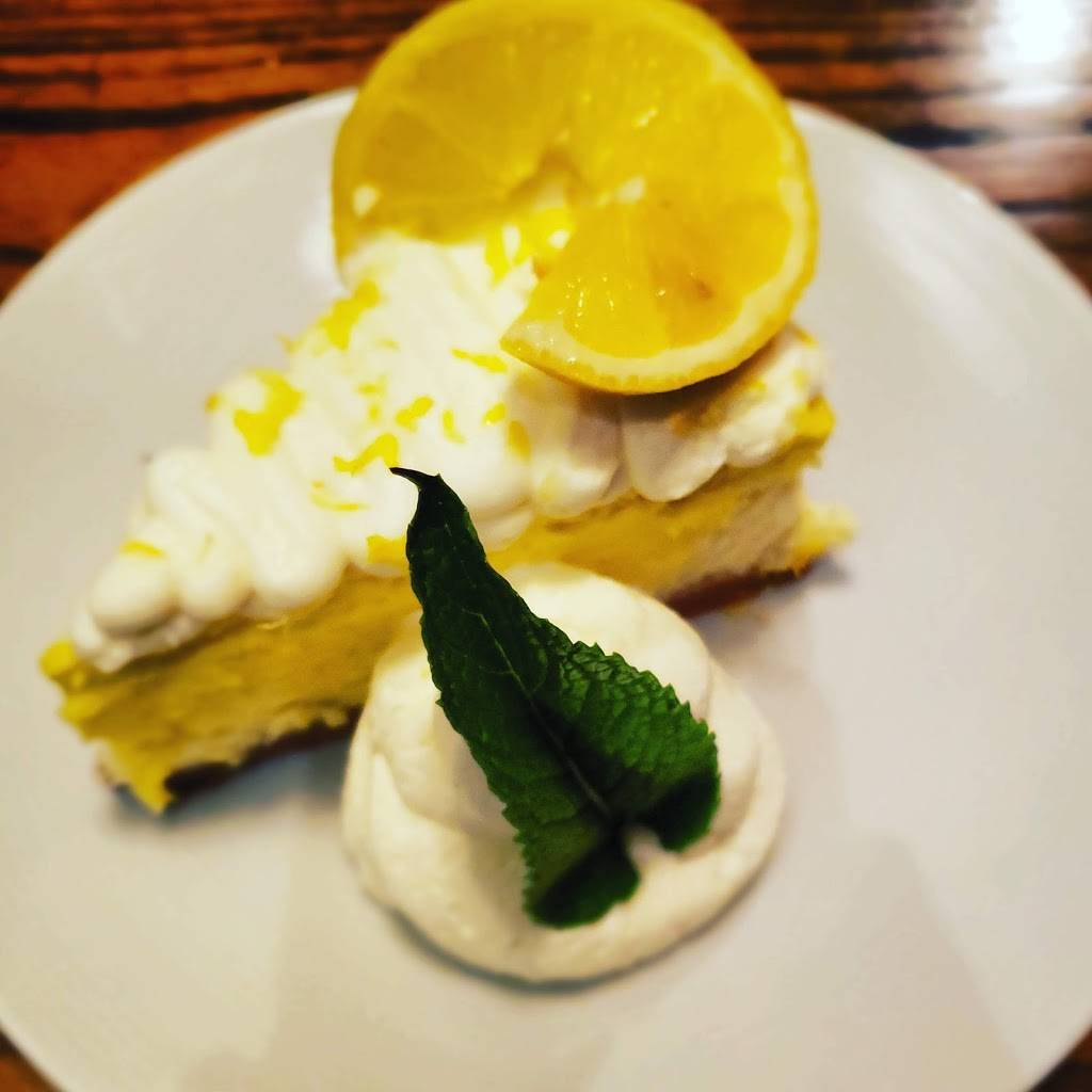 Riverstone Corner Bistro | restaurant | 135 Reinhardt College Pkwy #1, Canton, GA 30114, USA | 7707047325 OR +1 770-704-7325