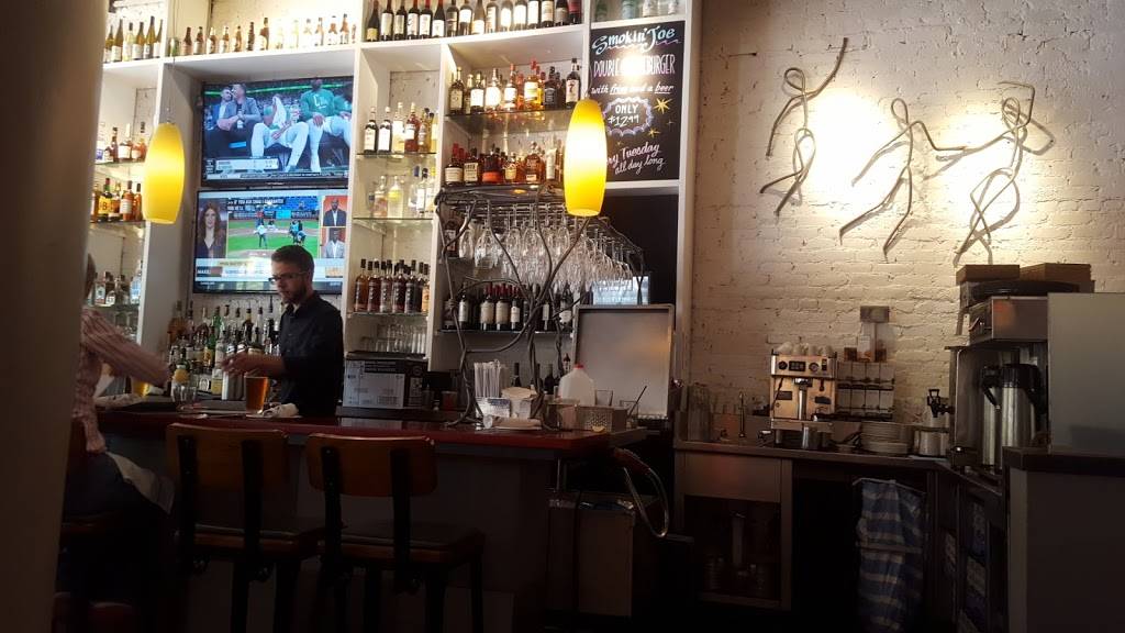 Not Your Average Joes | restaurant | 55 Main St, Watertown, MA 02472, USA | 6179269229 OR +1 617-926-9229