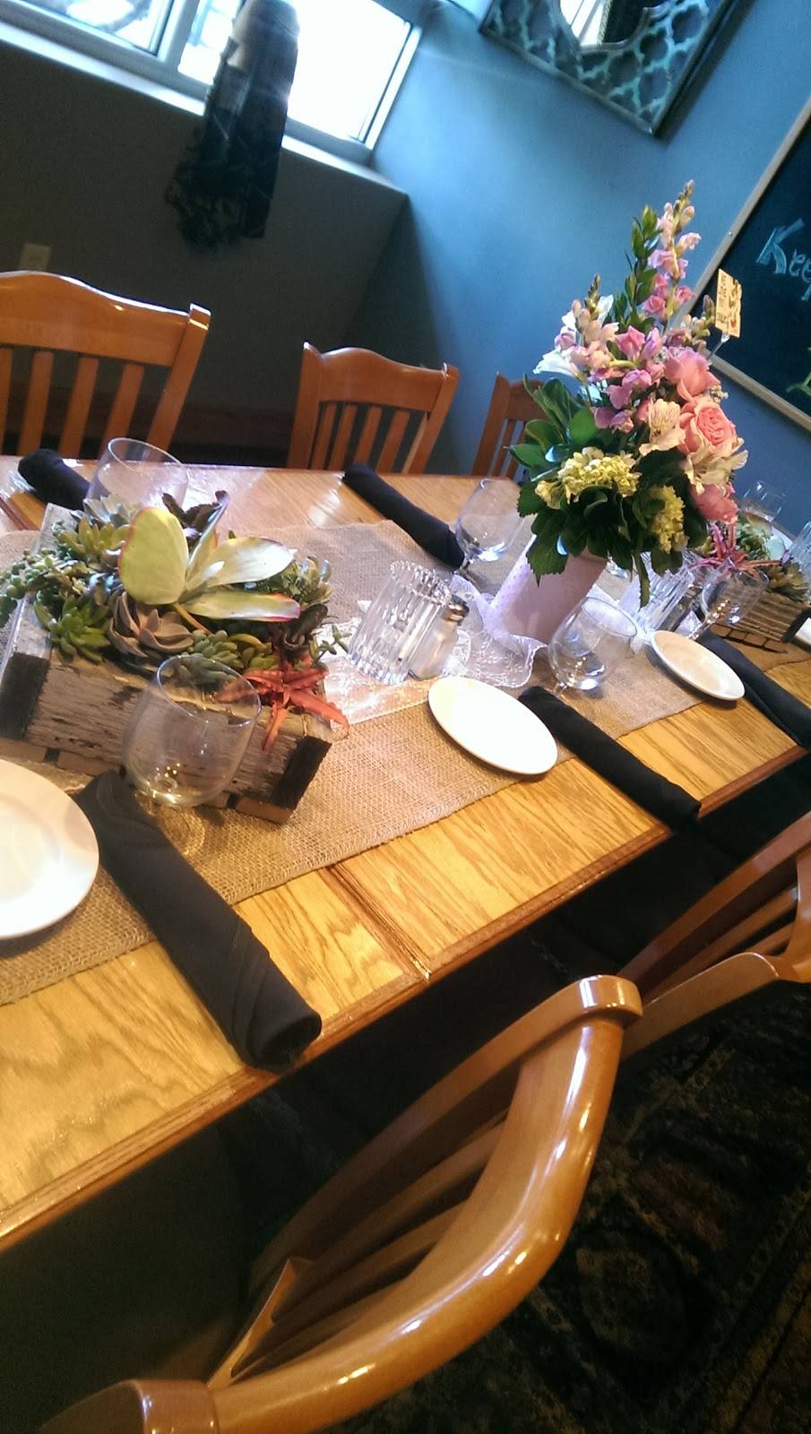 Carmelas Bistro & Wine Bar | restaurant | 4141 Pioneer Woods Dr, Lincoln, NE 68506, USA | 4024890005 OR +1 402-489-0005