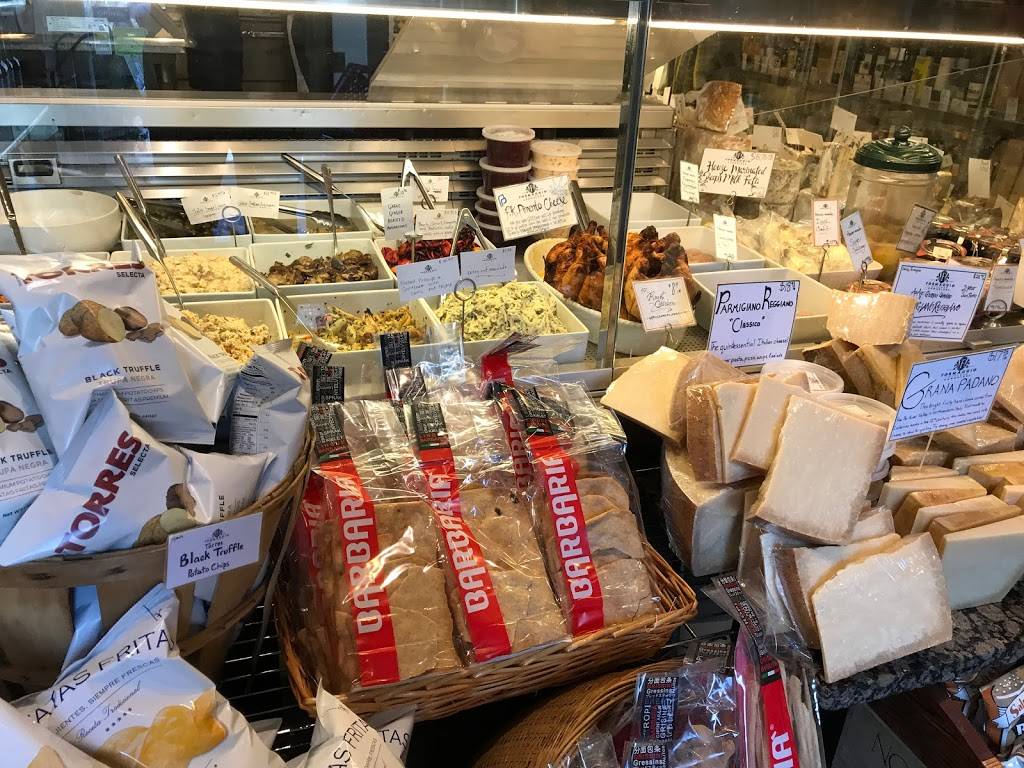 Formaggio Kitchen | meal takeaway | 244 Huron Ave, Cambridge, MA 02138, USA | 6173544750 OR +1 617-354-4750