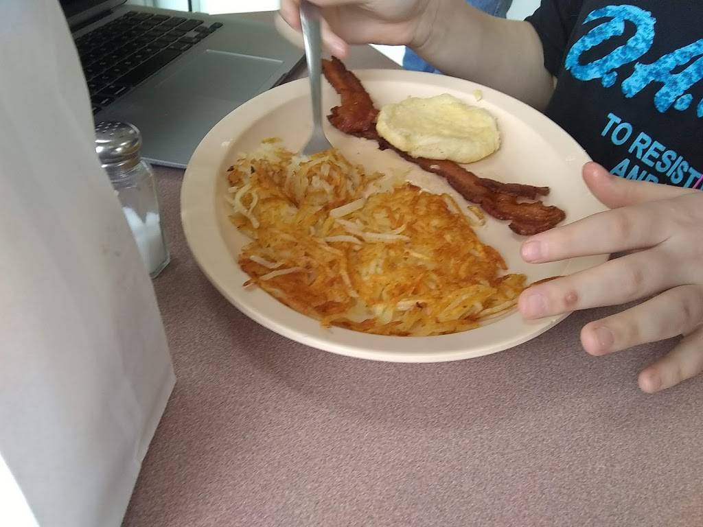 donut shop Cafe | restaurant | 2990 US 49, Florence, MS 39073, USA | 6018450774 OR +1 601-845-0774