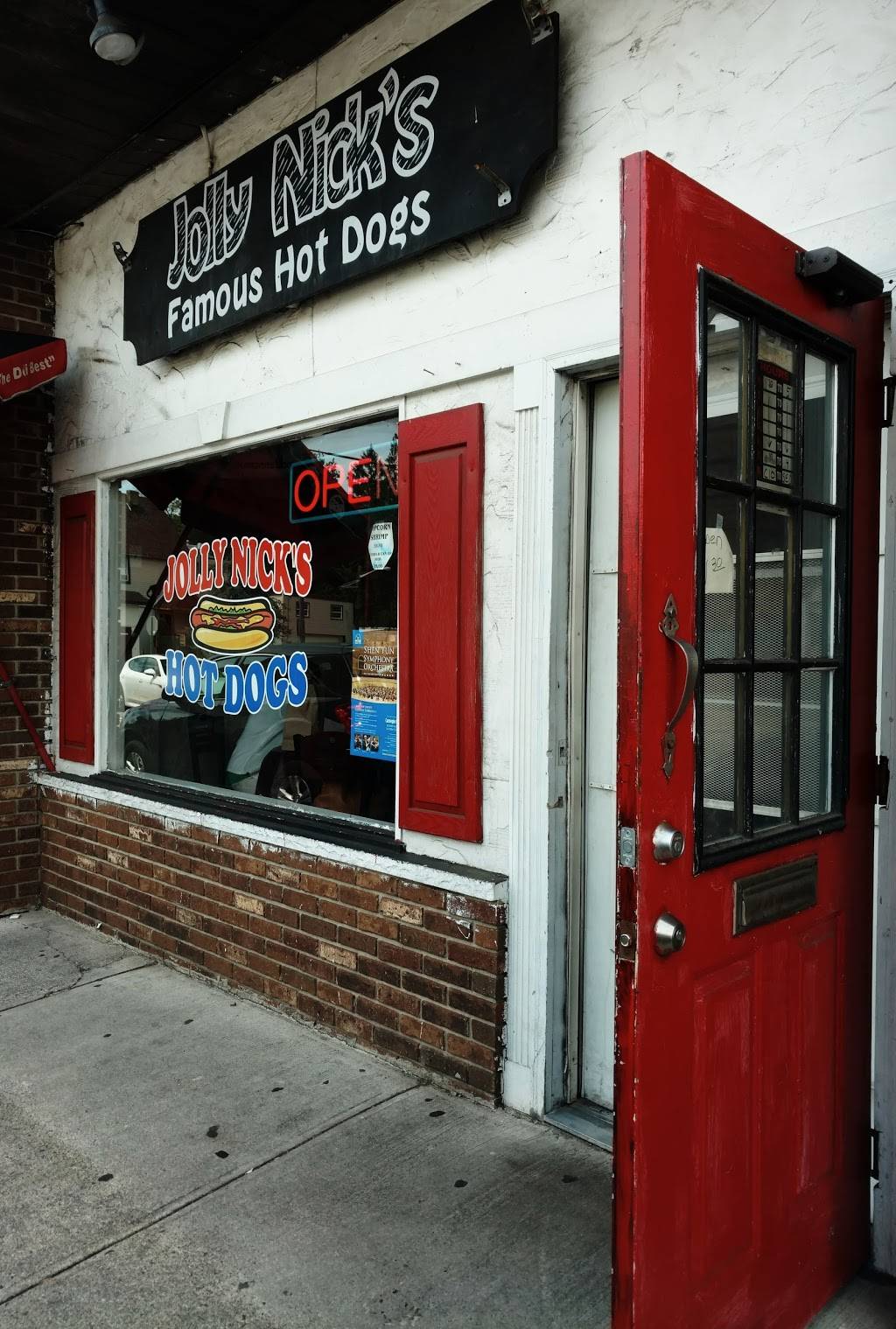 Jolly Nicks | restaurant | 31 E Madison Ave, Dumont, NJ 07628, USA | 2015010889 OR +1 201-501-0889