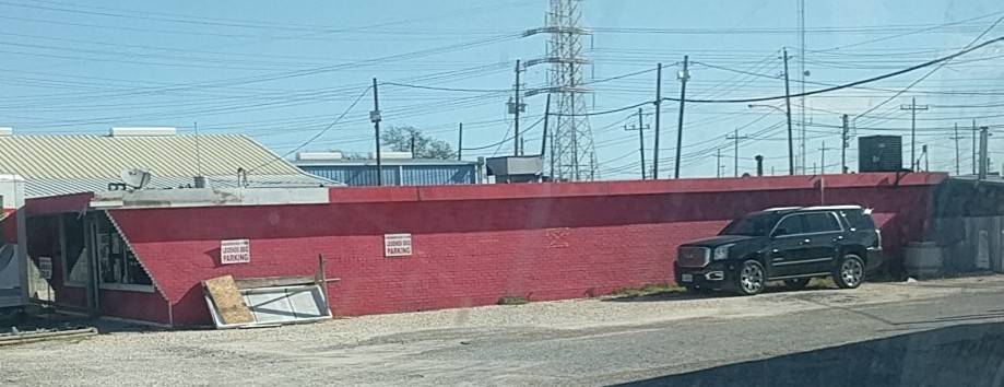 Legends BBQ & Grill | restaurant | 8222 hwy 146 North, Baytown, TX 77523, USA | 2815739000 OR +1 281-573-9000