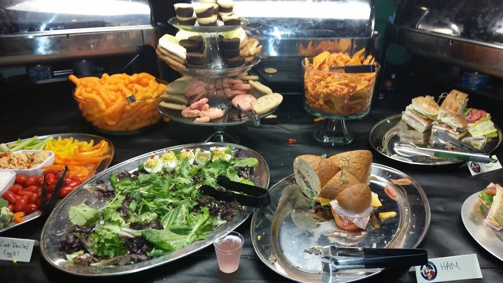 DogWatch Tavern | restaurant | 709 S Broadway, Baltimore, MD 21231, USA | 4102766030 OR +1 410-276-6030