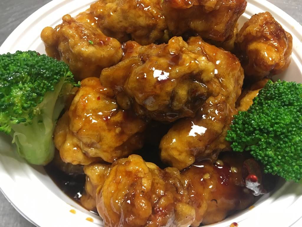 Wing Hing Chinese Restaurant | restaurant | 3568 Edgmont Ave, Brookhaven, PA 19015, USA | 6108743822 OR +1 610-874-3822