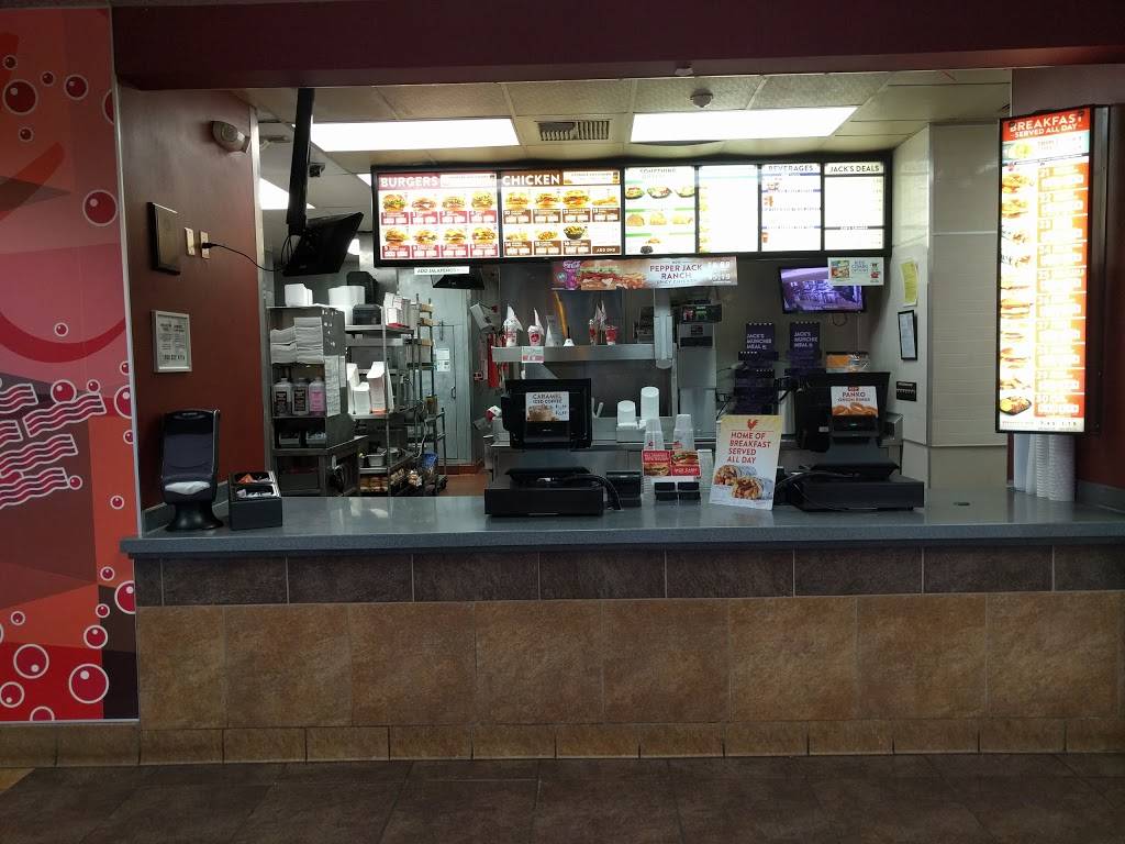 Jack in the Box | restaurant | 3085 E Central Ave, Fresno, CA 93725, USA | 5592376189 OR +1 559-237-6189