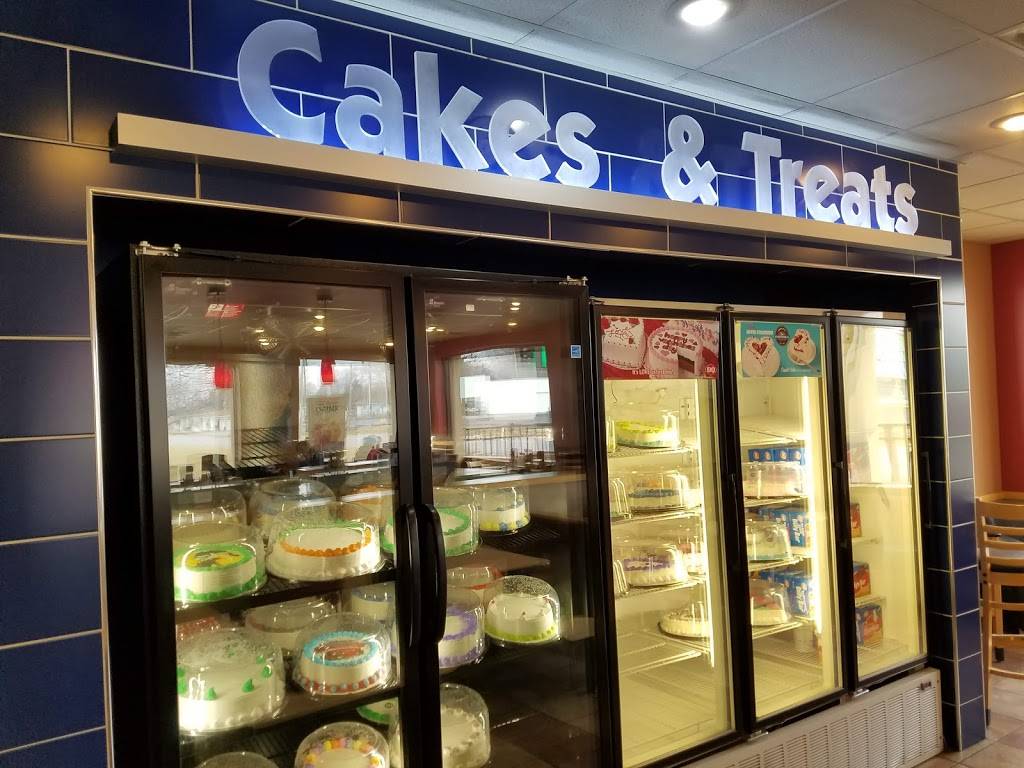 Dairy Queen Grill & Chill | restaurant | 395 E Davis Dr, Terre Haute, IN 47802, USA | 8122349653 OR +1 812-234-9653