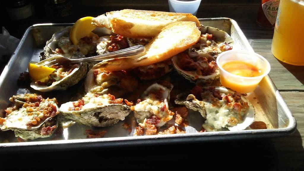 Marina Seafood Restaurant | restaurant | 101 Centre St, Fernandina Beach, FL 32034, USA | 9042615310 OR +1 904-261-5310