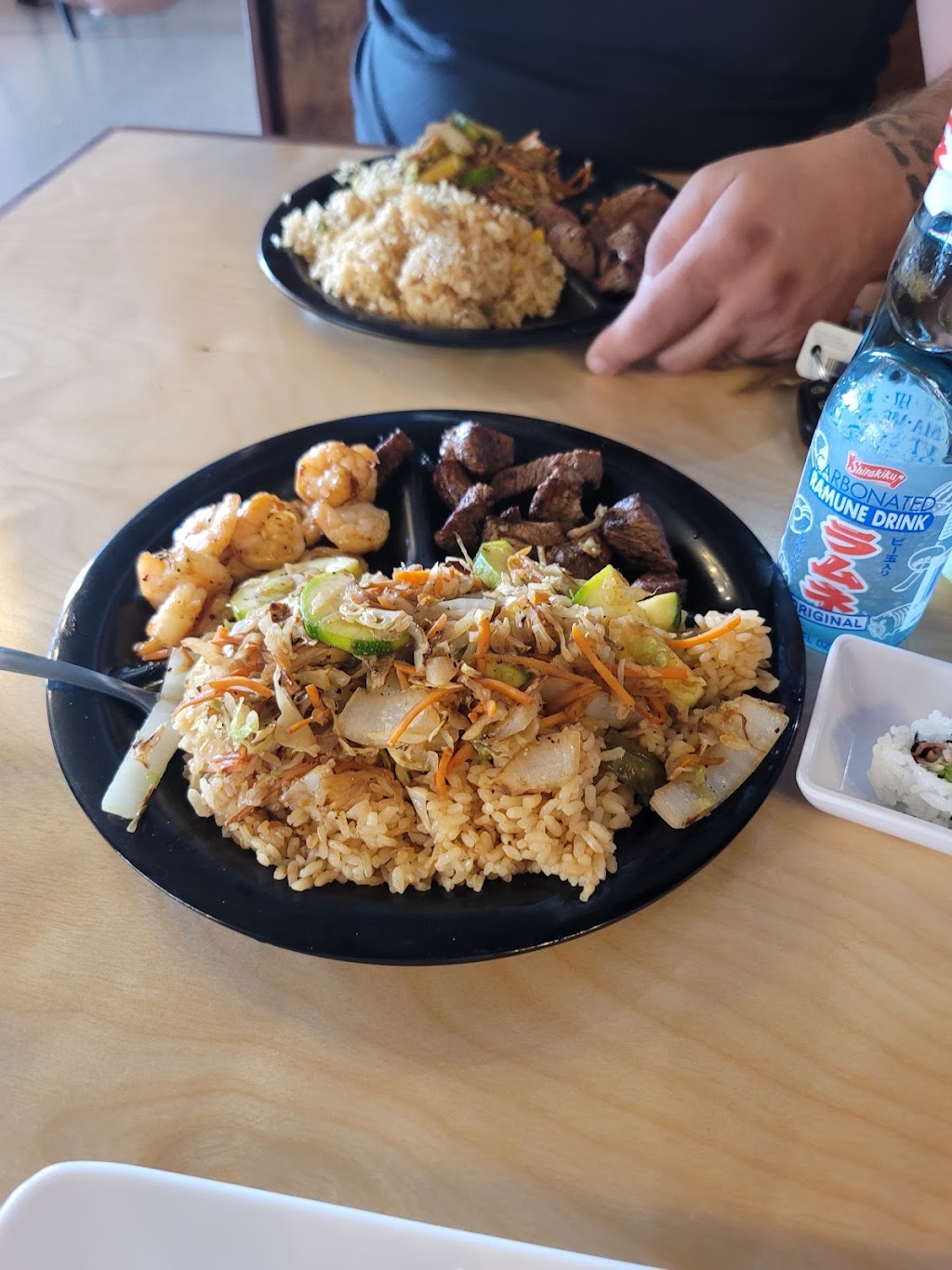 Bamboo Sushi Bar & Hibachi | restaurant | 2505 S Ferdon Blvd, Crestview, FL 32536, USA | 8506891391 OR +1 850-689-1391