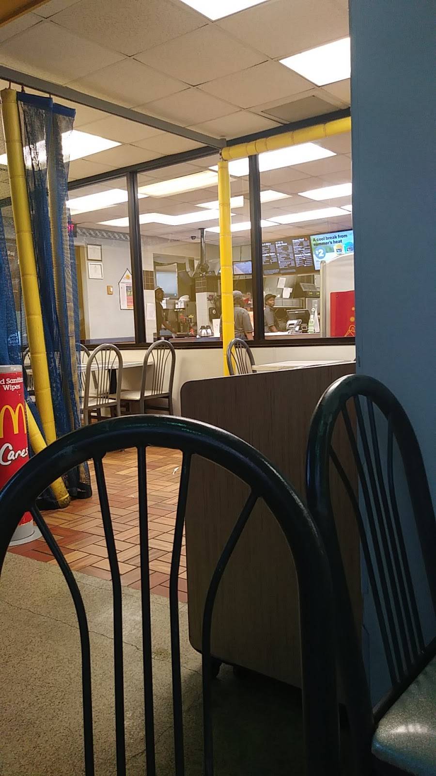 McDonalds | cafe | 3937 Portsmouth Blvd, Chesapeake, VA 23321, USA | 7574885379 OR +1 757-488-5379