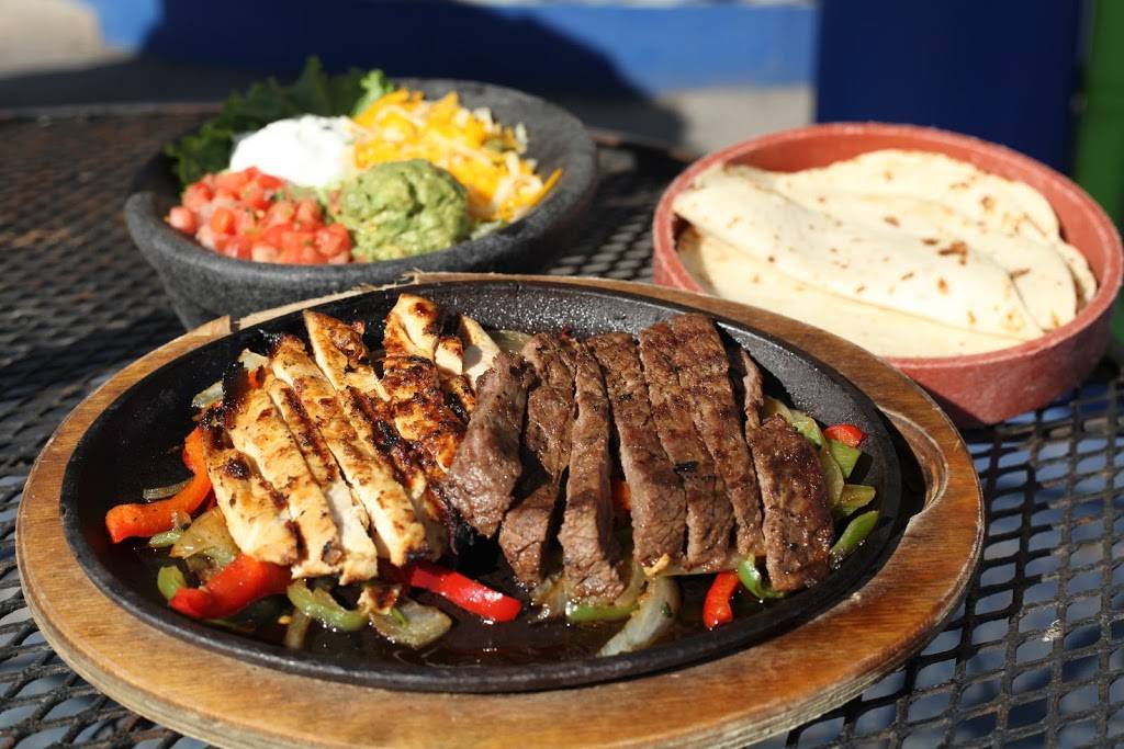 Chuys | restaurant | 1481 Polaris Pkwy, Columbus, OH 43240, USA | 6148267676 OR +1 614-826-7676