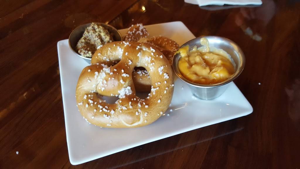 The Exchange | restaurant | 1975 Montgomery St, Oroville, CA 95965, USA | 5306934276 OR +1 530-693-4276