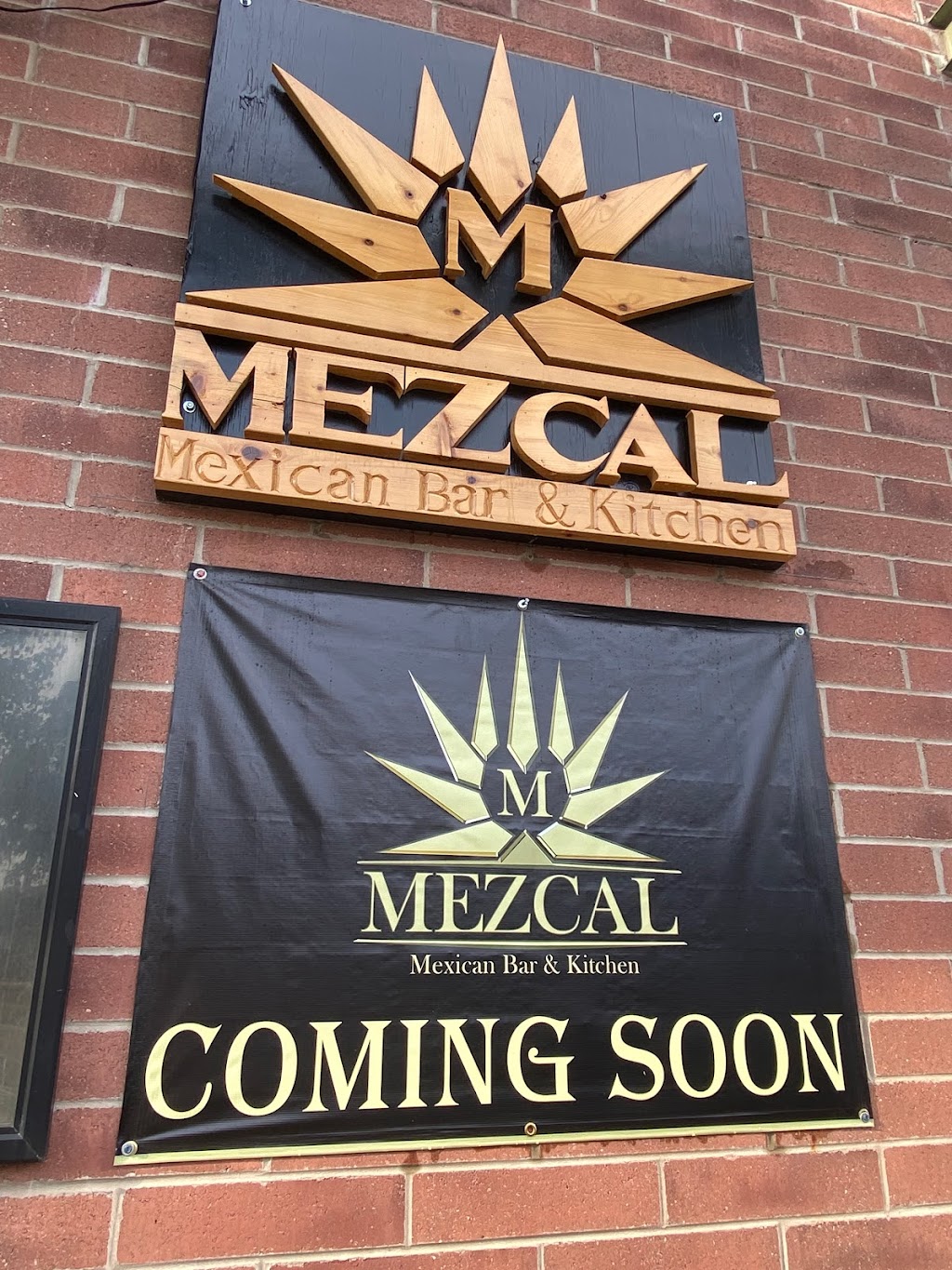 Mezcal Mexican Bar & Kitchen | restaurant | 201 E 9 Mile Rd, Ferndale, MI 48220, USA | 2482683915 OR +1 248-268-3915
