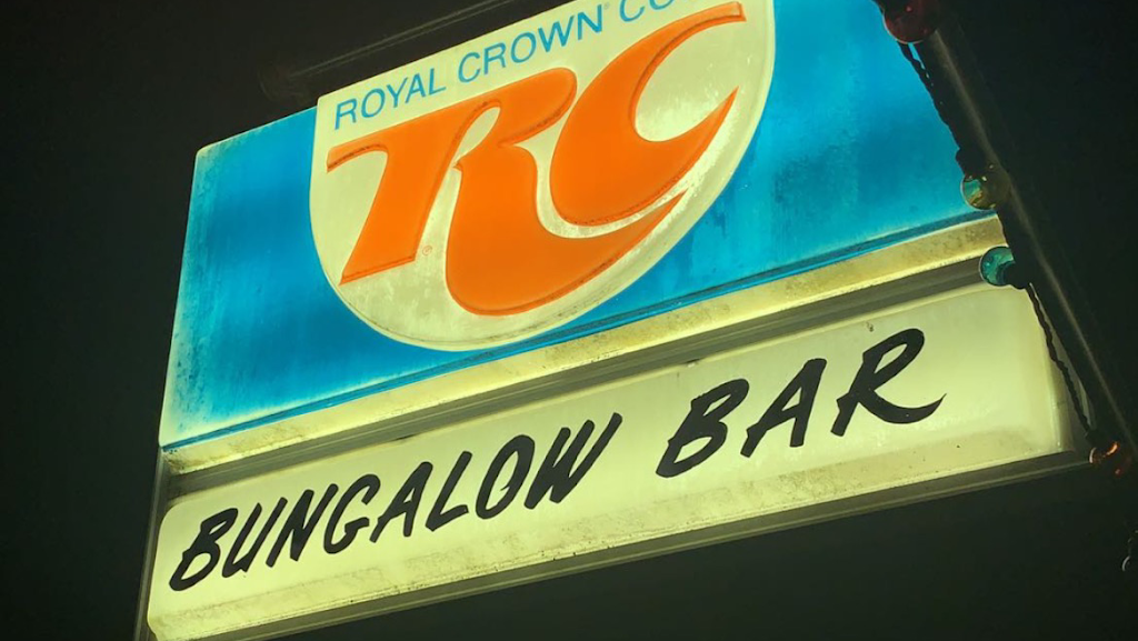 Bungalow Bar | restaurant | 1263 W 1100 S, Ferdinand, IN 47532, USA | 8123670644 OR +1 812-367-0644