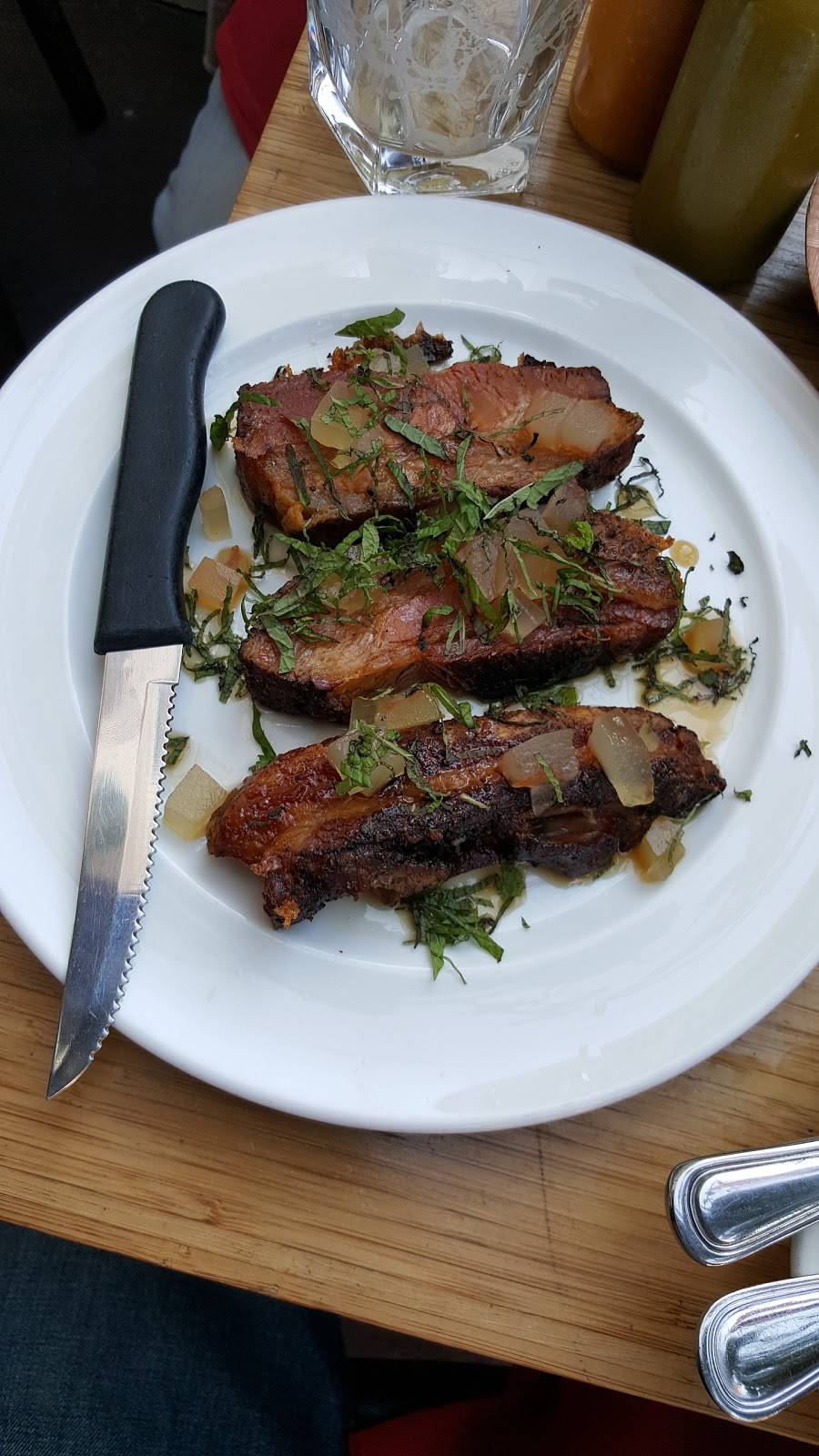 The Front Porch | restaurant | 65 29th St, San Francisco, CA 94110, USA | 4156957800 OR +1 415-695-7800