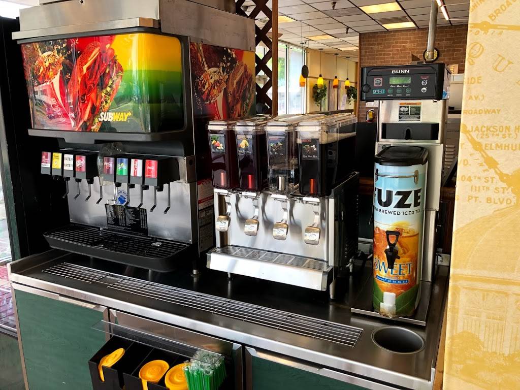 Subway | restaurant | 8608 Abercorn St A, Savannah, GA 31406, USA | 9129273328 OR +1 912-927-3328