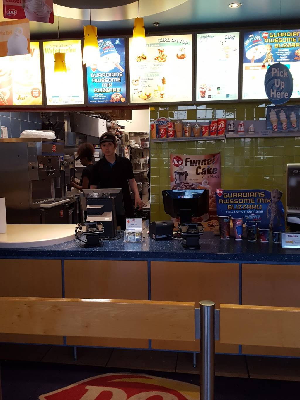 Dairy Queen | restaurant | 26633 Hoover Rd, Warren, MI 48089, USA | 5867559900 OR +1 586-755-9900