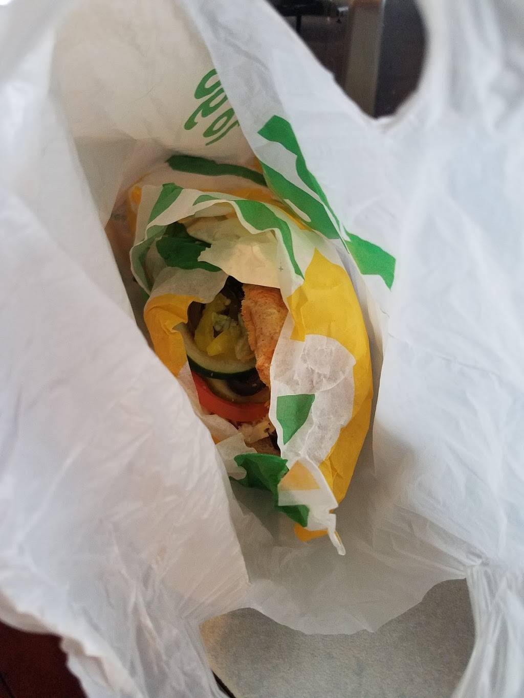 Subway | restaurant | 7960 Metro Pkwy, Sterling Heights, MI 48312, USA | 5862680800 OR +1 586-268-0800