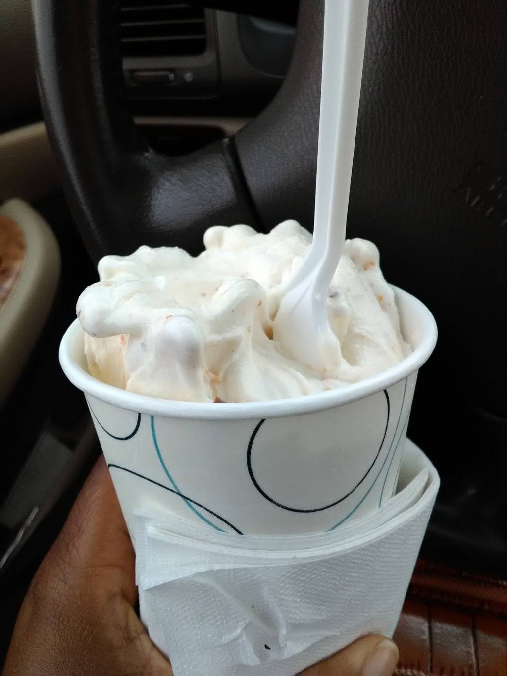 Bennys Dariette | meal takeaway | 1402 Montague St, Rockford, IL 61102, USA | 8159611500 OR +1 815-961-1500