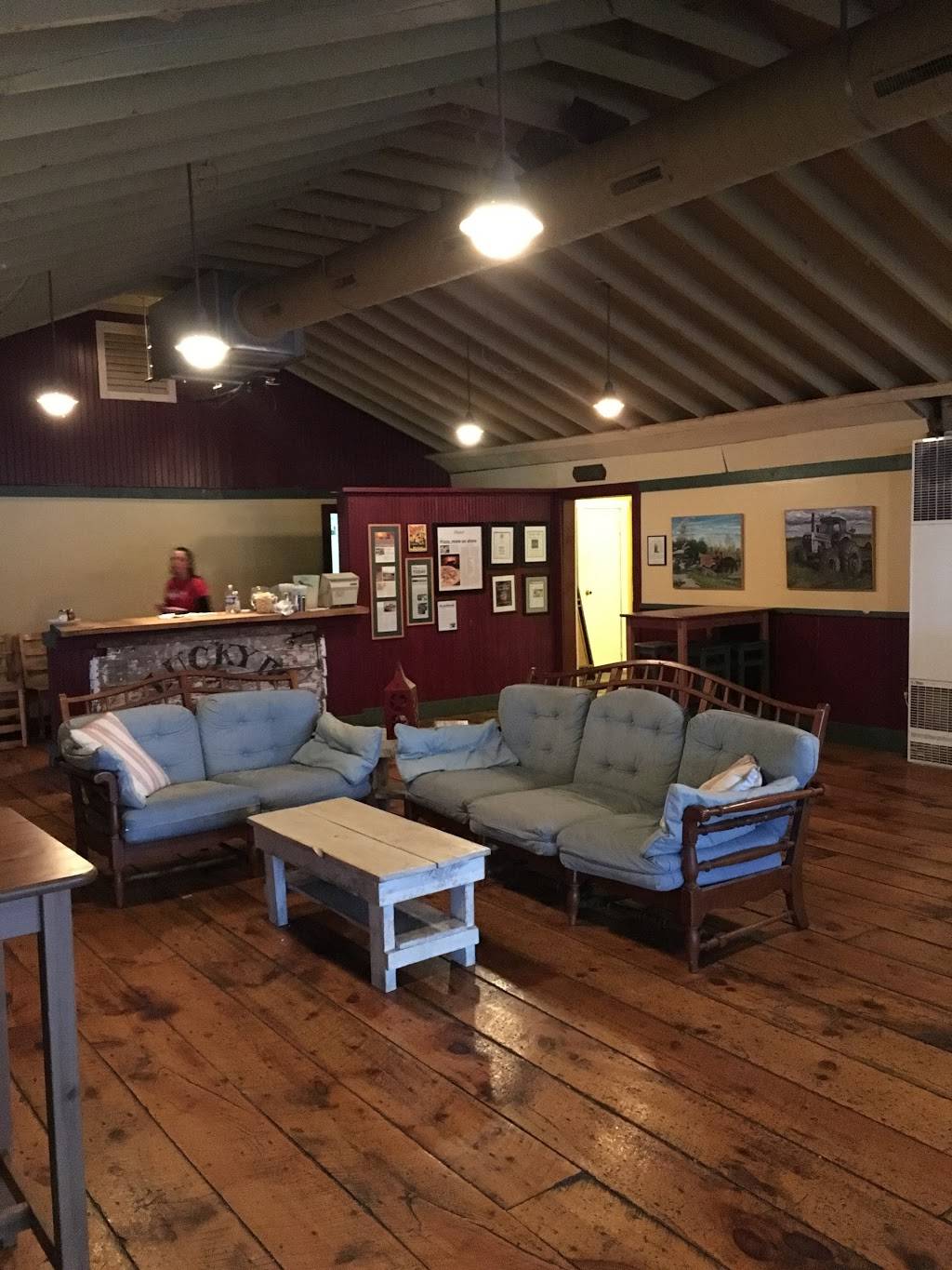 Harvest & Hearth | restaurant | 251 Co Rd 67, Saratoga Springs, NY 12866, USA | 5185871900 OR +1 518-587-1900