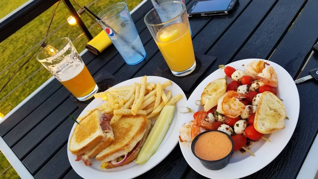 Cherry Creek Grill | restaurant | 1850 W Ridgeway Ave #5, Waterloo, IA 50701, USA | 3192749589 OR +1 319-274-9589