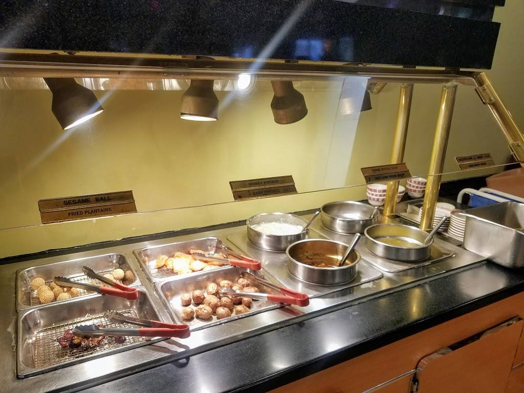 Red Palace Valley View | restaurant | 5030 Valley View Blvd NW, Roanoke, VA 24012, USA | 5402658848 OR +1 540-265-8848