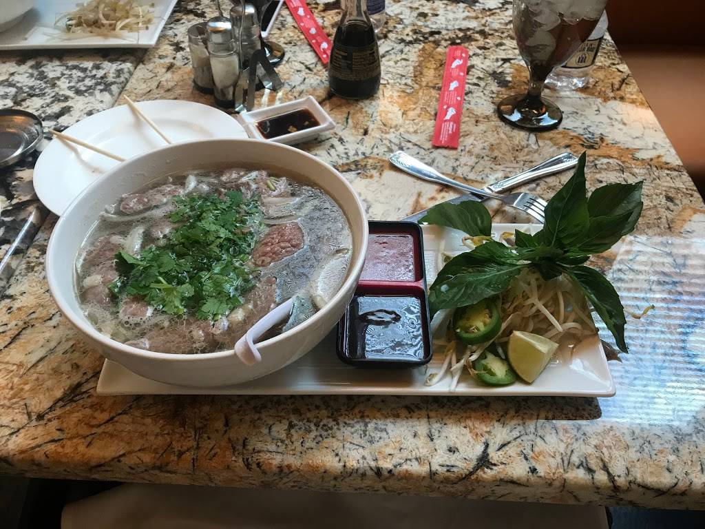 Pad Thai | restaurant | 12 E Exchange St, Akron, OH 44308, USA | 3304341888 OR +1 330-434-1888