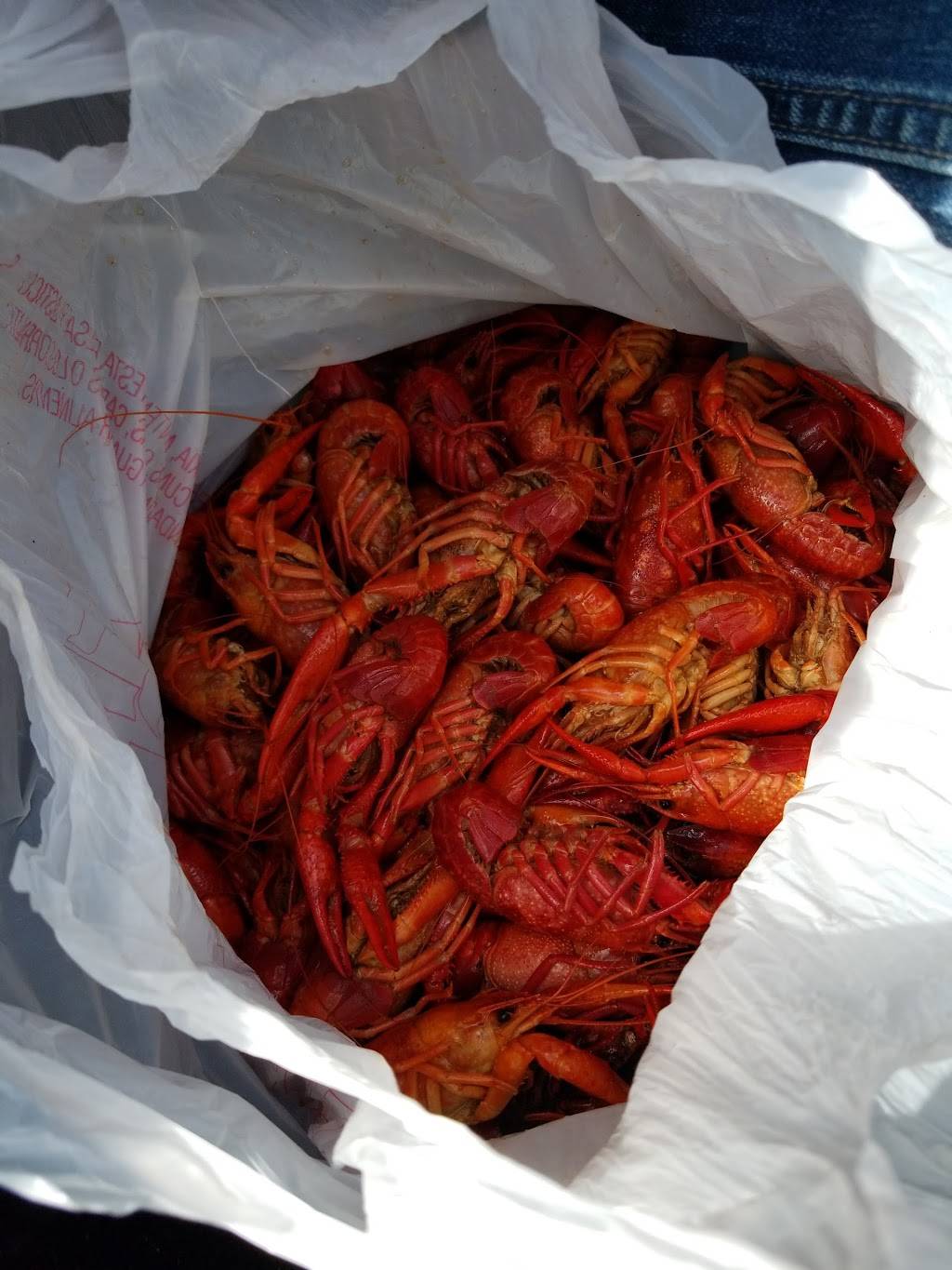 Reeves Seafood Shack | restaurant | 34807 LA-16, Denham Springs, LA 70706, USA | 2256672875 OR +1 225-667-2875