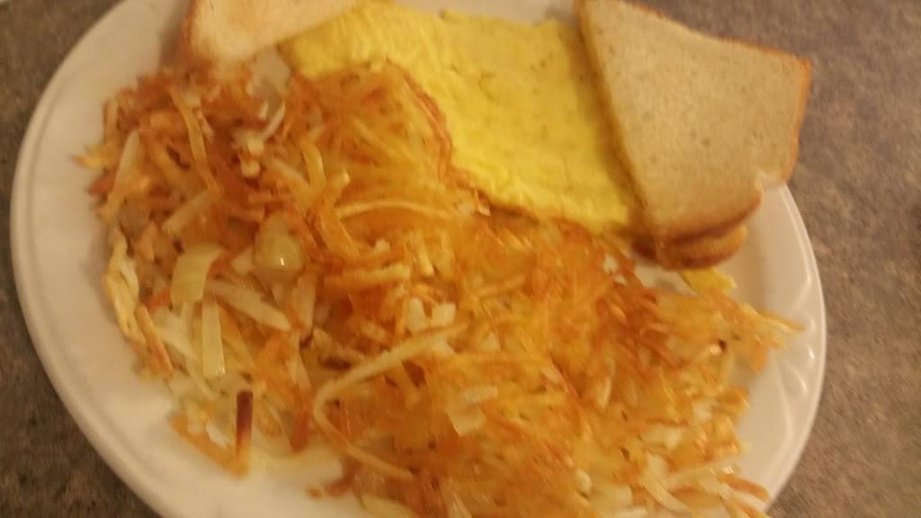 Deanos Diner LLC | restaurant | 202 W State St, Ashley, IN 46705, USA | 2605873931 OR +1 260-587-3931