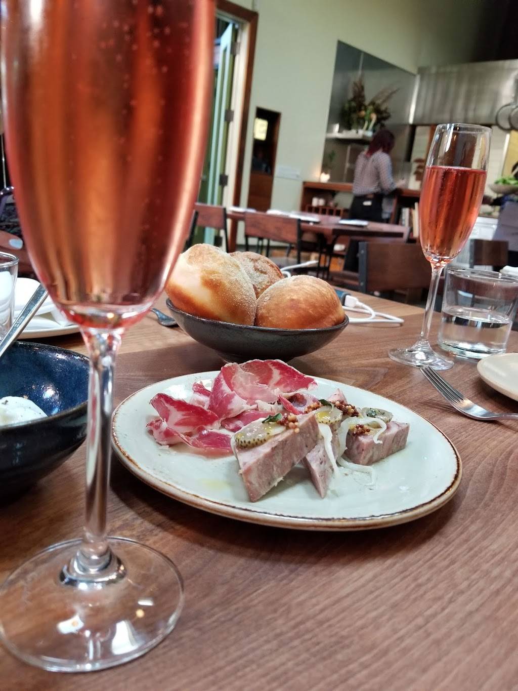 Central Kitchen | restaurant | 3000 20th St, San Francisco, CA 94110, USA | 4158267004 OR +1 415-826-7004