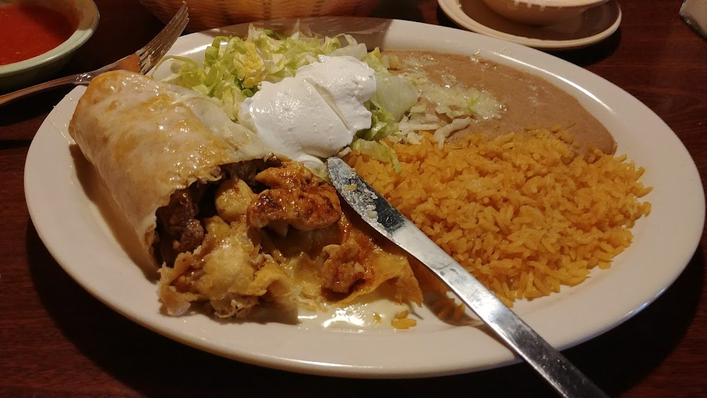 El Parian Mexican Grill | restaurant | 2624 Old Marksville Hwy, Pineville, LA 71360, USA | 3187046284 OR +1 318-704-6284