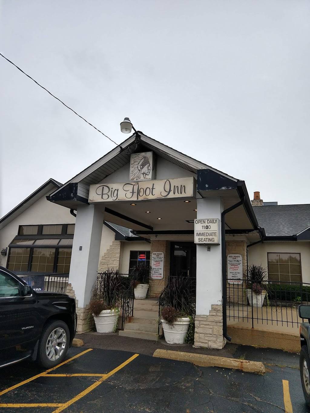 Big Foot Inn Restaurant | restaurant | 11508 US-14, Harvard, IL 60033, USA | 8159434740 OR +1 815-943-4740