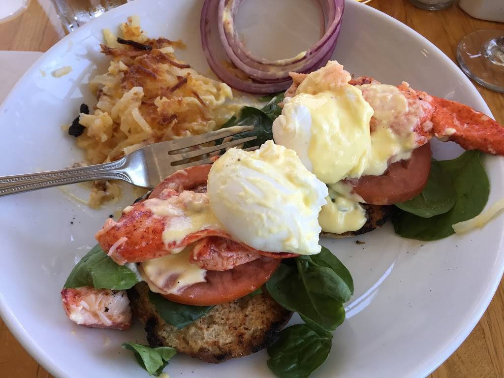 The Right Fork Diner | restaurant | 12 Mattakesett Way, Edgartown, MA 02539, USA | 5086275522 OR +1 508-627-5522