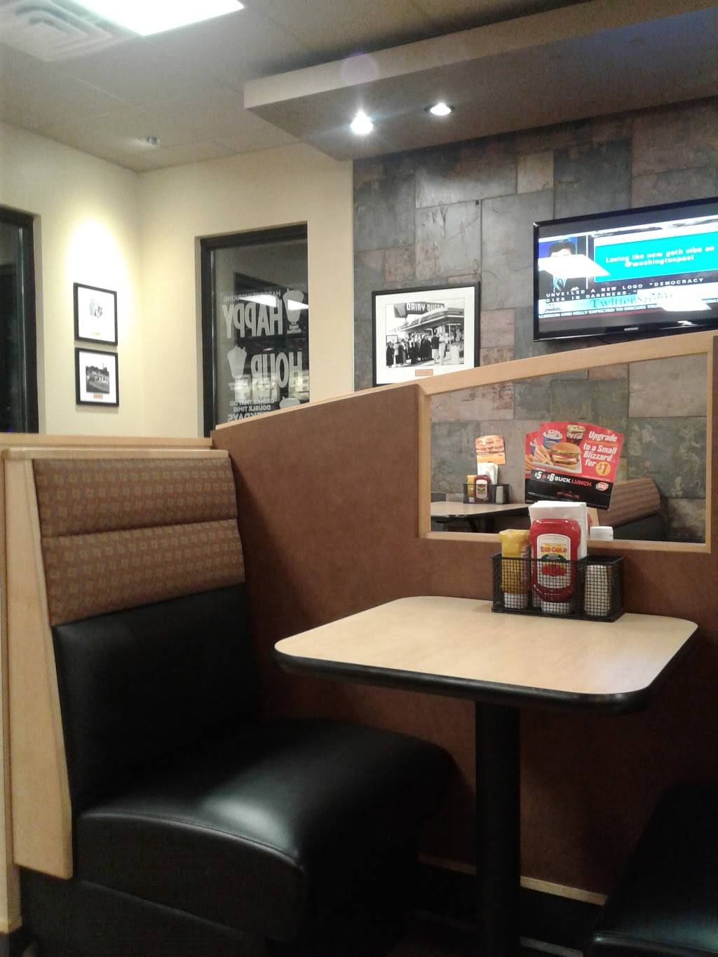 Dairy Queen Grill & Chill | restaurant | 7600 North Grand Prairie Drive, Peoria, IL 61615, USA | 3098390551 OR +1 309-839-0551