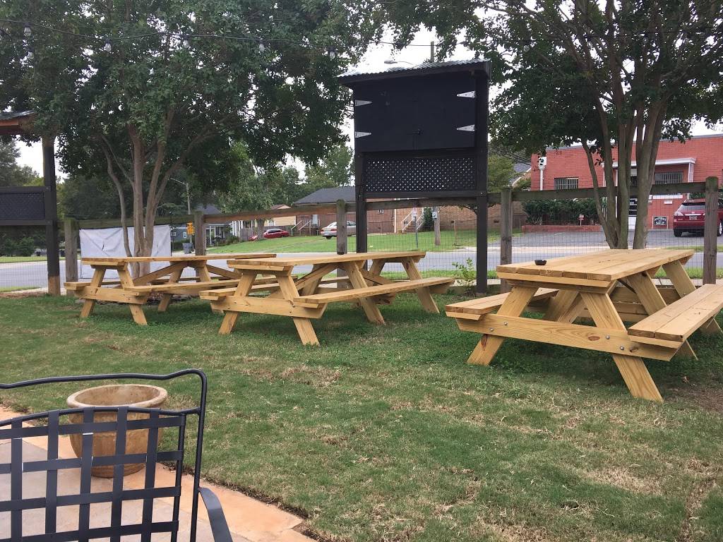 Greystone Pub | restaurant | 3039 South Blvd, Charlotte, NC 28209, USA | 7045232822 OR +1 704-523-2822