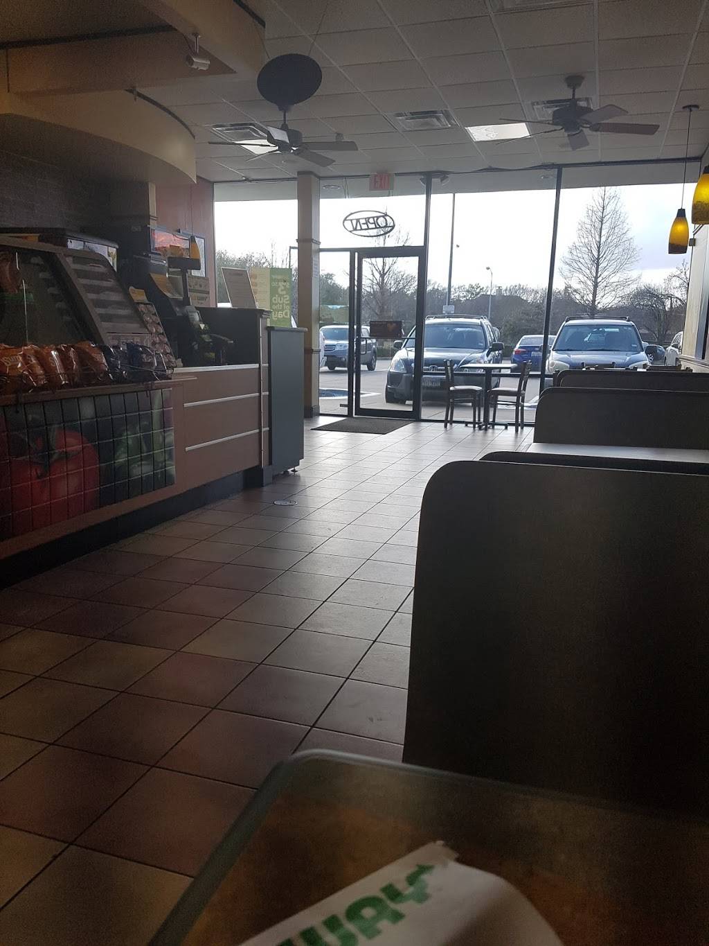 Subway Restaurants | restaurant | Sandbridge Plaza, 1275 Eldridge Pkwy S #140, Houston, TX 77077, USA | 2815840033 OR +1 281-584-0033