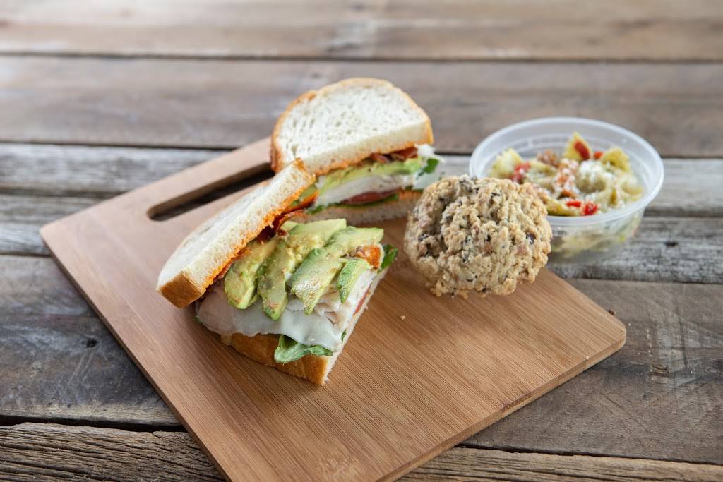 Salumeria Di Torre Italian Deli and Market | restaurant | 425 Tuscarawas St E, Canton, OH 44702, USA | 3304885763 OR +1 330-488-5763