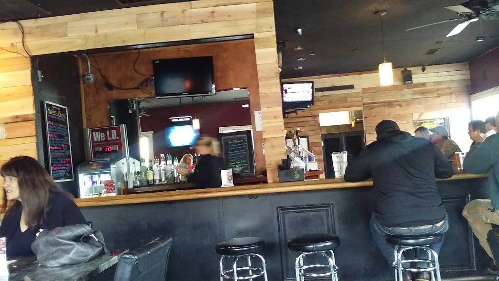 Fusion Lounge | restaurant | 2704 Hartnell Ave, Redding, CA 96002, USA | 5307681360 OR +1 530-768-1360