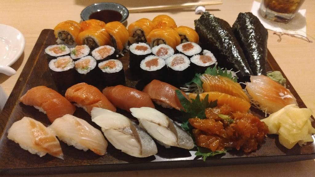 Sharaku | restaurant | 6159 Haggerty Rd, West Bloomfield Township, MI 48322, USA | 2489601888 OR +1 248-960-1888