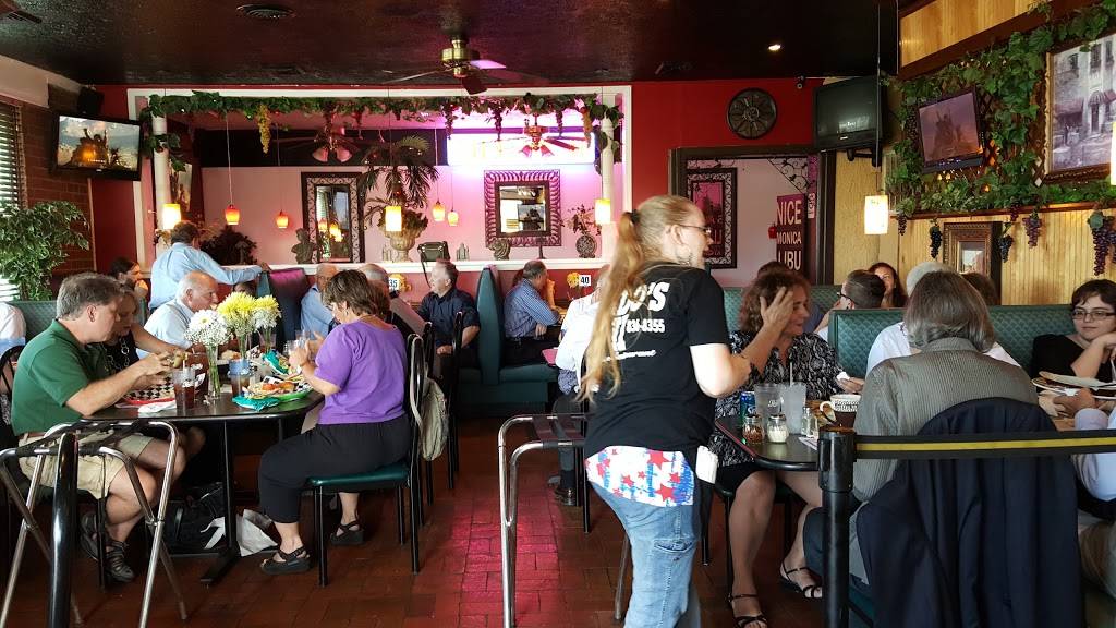 Medos II Italian Restaurant | restaurant | 1227 Franklin Turnpike, Danville, VA 24540, USA | 4348368355 OR +1 434-836-8355