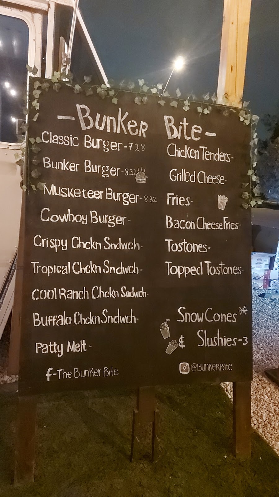 Bunker Bite | meal takeaway | 220 NW 137th Ave, Miami, FL 33182, USA | 3057786444 OR +1 305-778-6444