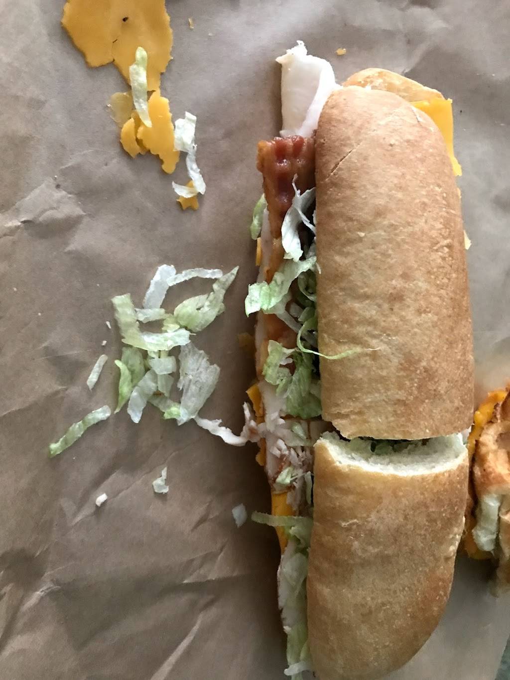 The Great Outdoors Sub Shop | restaurant | 242 W Campbell Rd, Richardson, TX 75080, USA | 9724375038 OR +1 972-437-5038