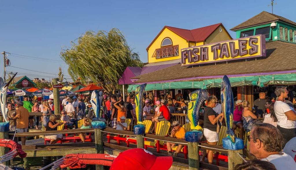 Fish Tales Bar & Grill | restaurant | 2107 Herring Way, Ocean City, MD 21842, USA | 4102890990 OR +1 410-289-0990