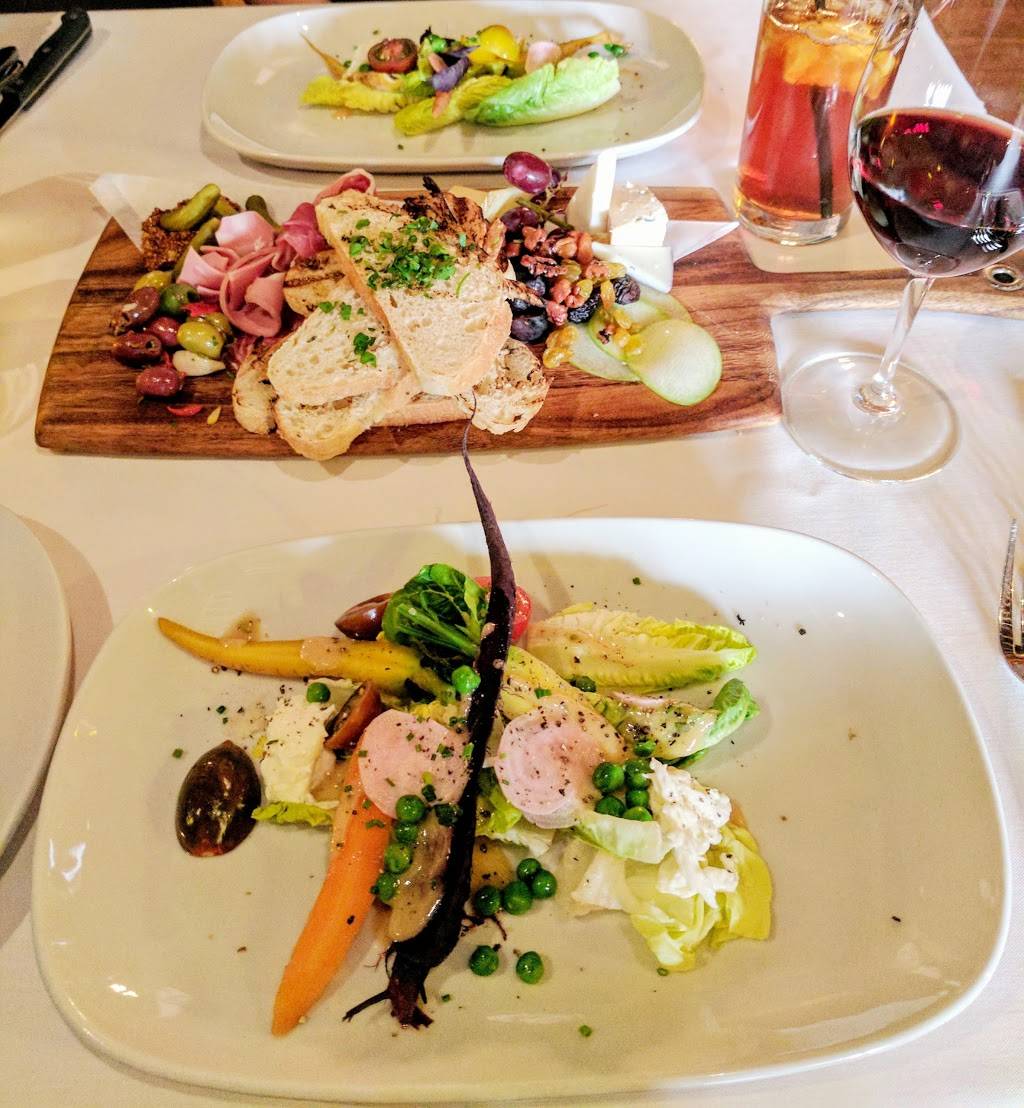 Vine Restaurant & Bar | restaurant | 211 N El Camino Real, San Clemente, CA 92672, USA | 9493612079 OR +1 949-361-2079