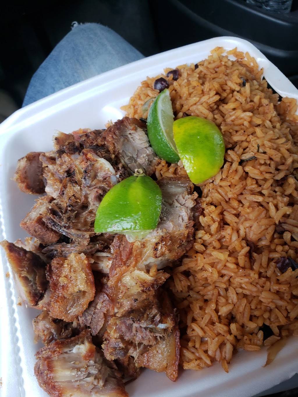 Jackies Chicken & Beer | restaurant | 651 Broadway, Lawrence, MA 01841, USA | 9786554458 OR +1 978-655-4458