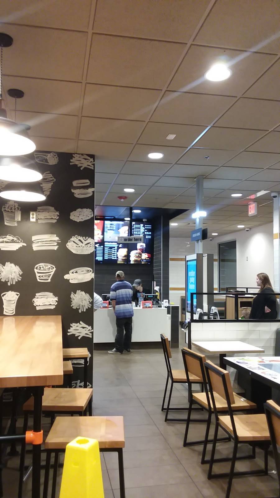 McDonalds | cafe | 765 N Main St, Vidor, TX 77662, USA | 4097697027 OR +1 409-769-7027