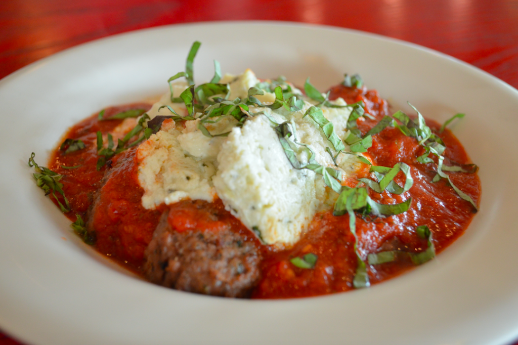 Flippers Pizzeria | meal delivery | 986 Alverez Ave, Lady Lake, FL 32159, USA | 3527501919 OR +1 352-750-1919