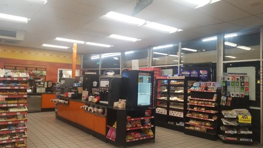 Circle K | meal takeaway | 5202 S Central Ave, Phoenix, AZ 85040, USA | 6022685485 OR +1 602-268-5485